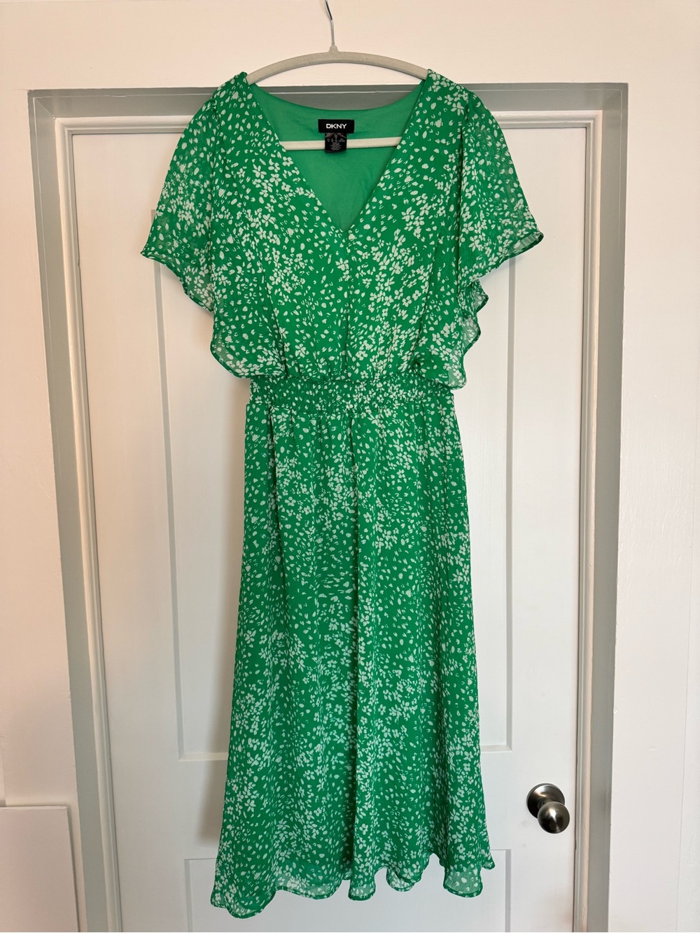DKNY Green Floral V-Neck Maxi Dress with Flutter Sleeves